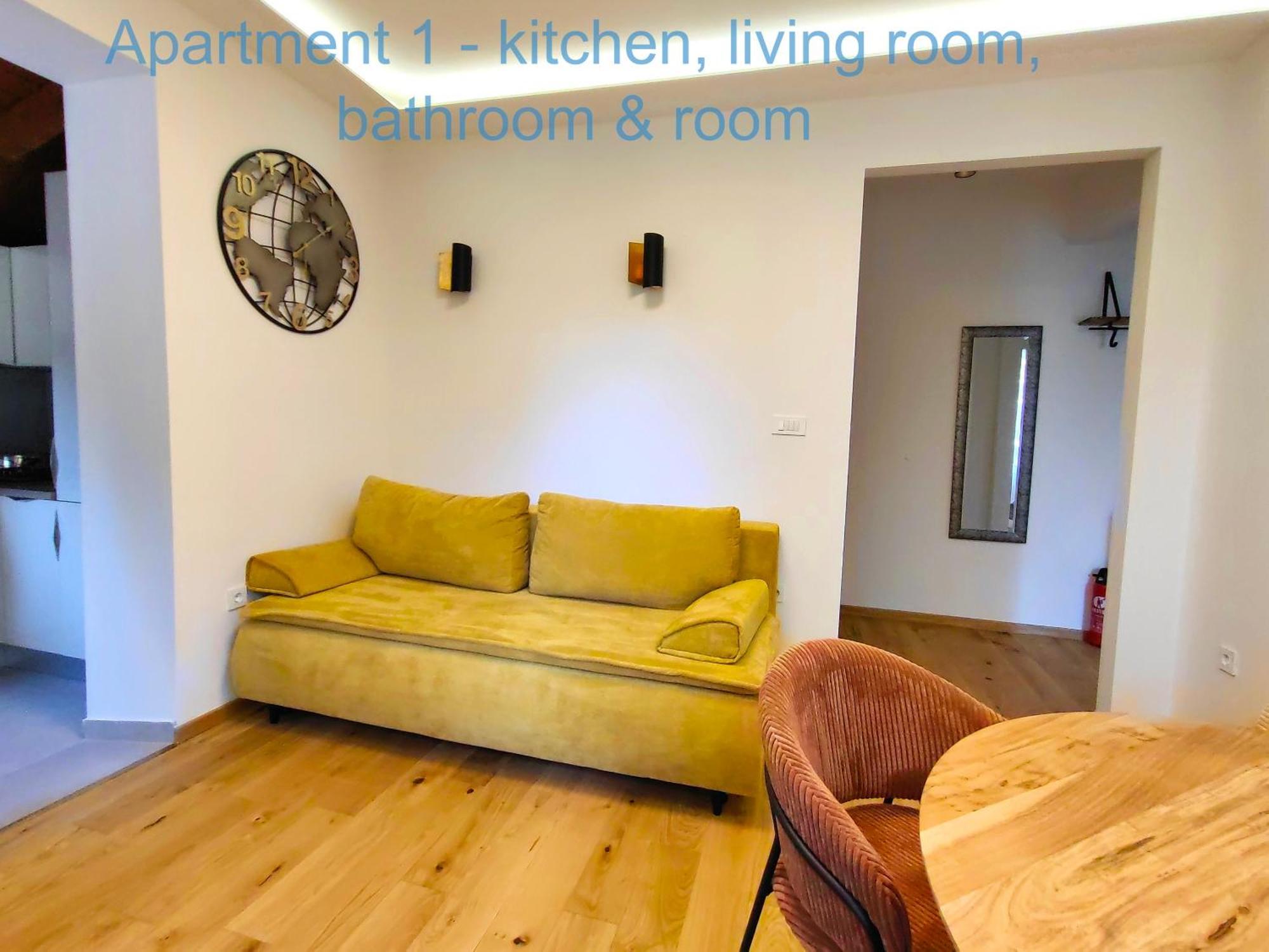 Relax And Enjoy Apartments Split Eksteriør bilde